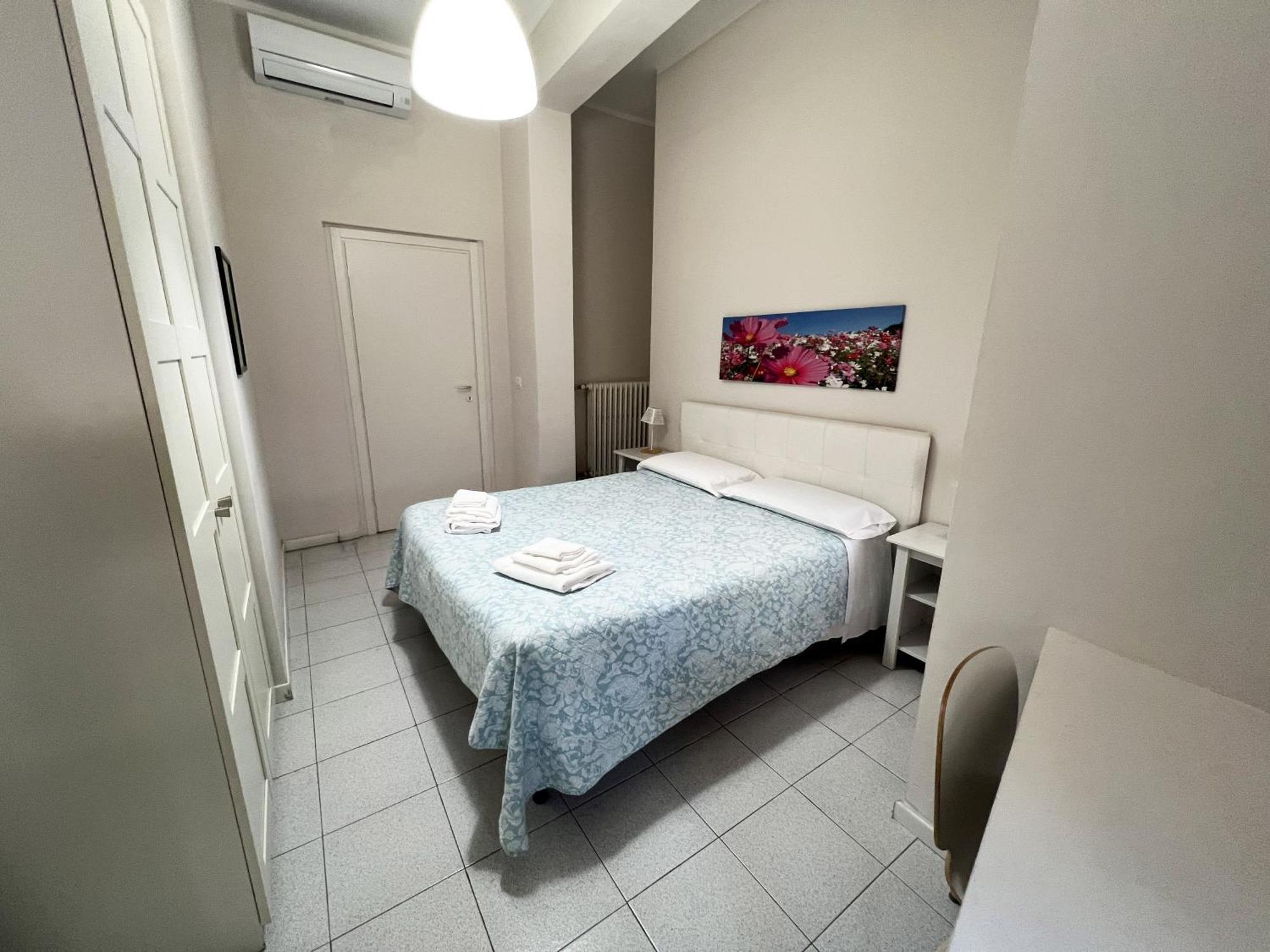 Easyrooms One Parma Zewnętrze zdjęcie