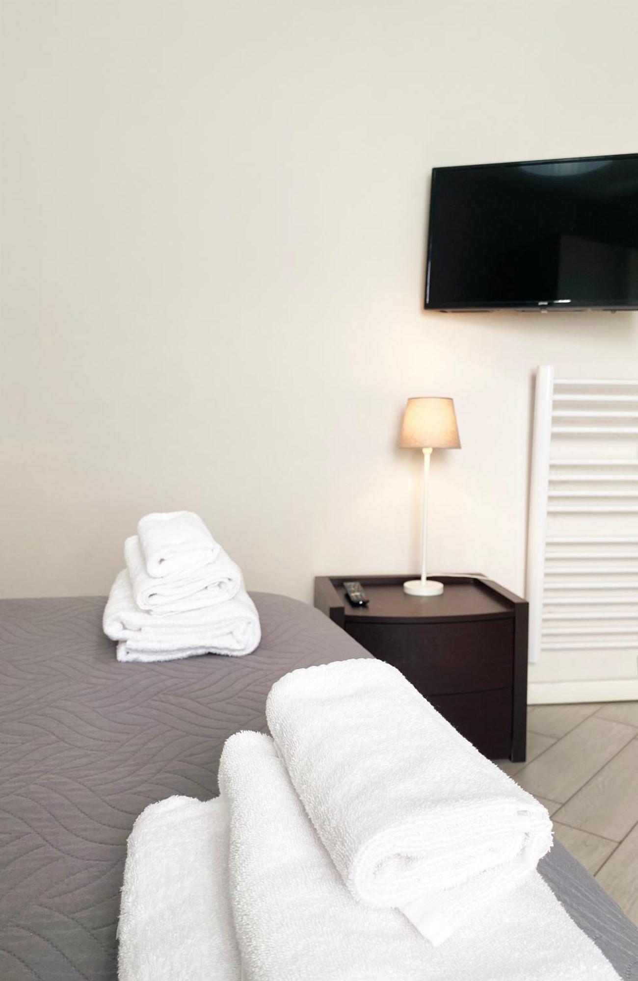 Easyrooms One Parma Zewnętrze zdjęcie
