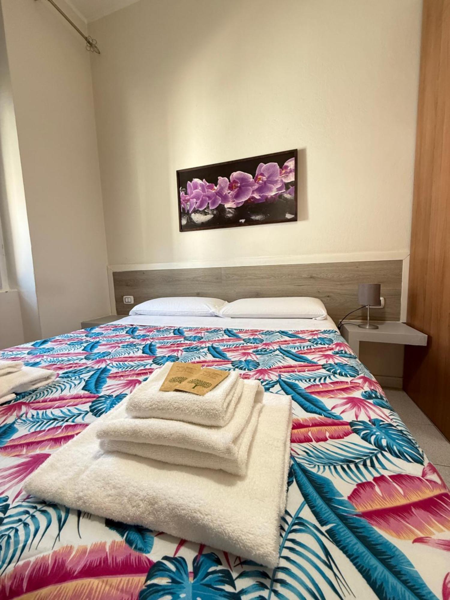 Easyrooms One Parma Zewnętrze zdjęcie